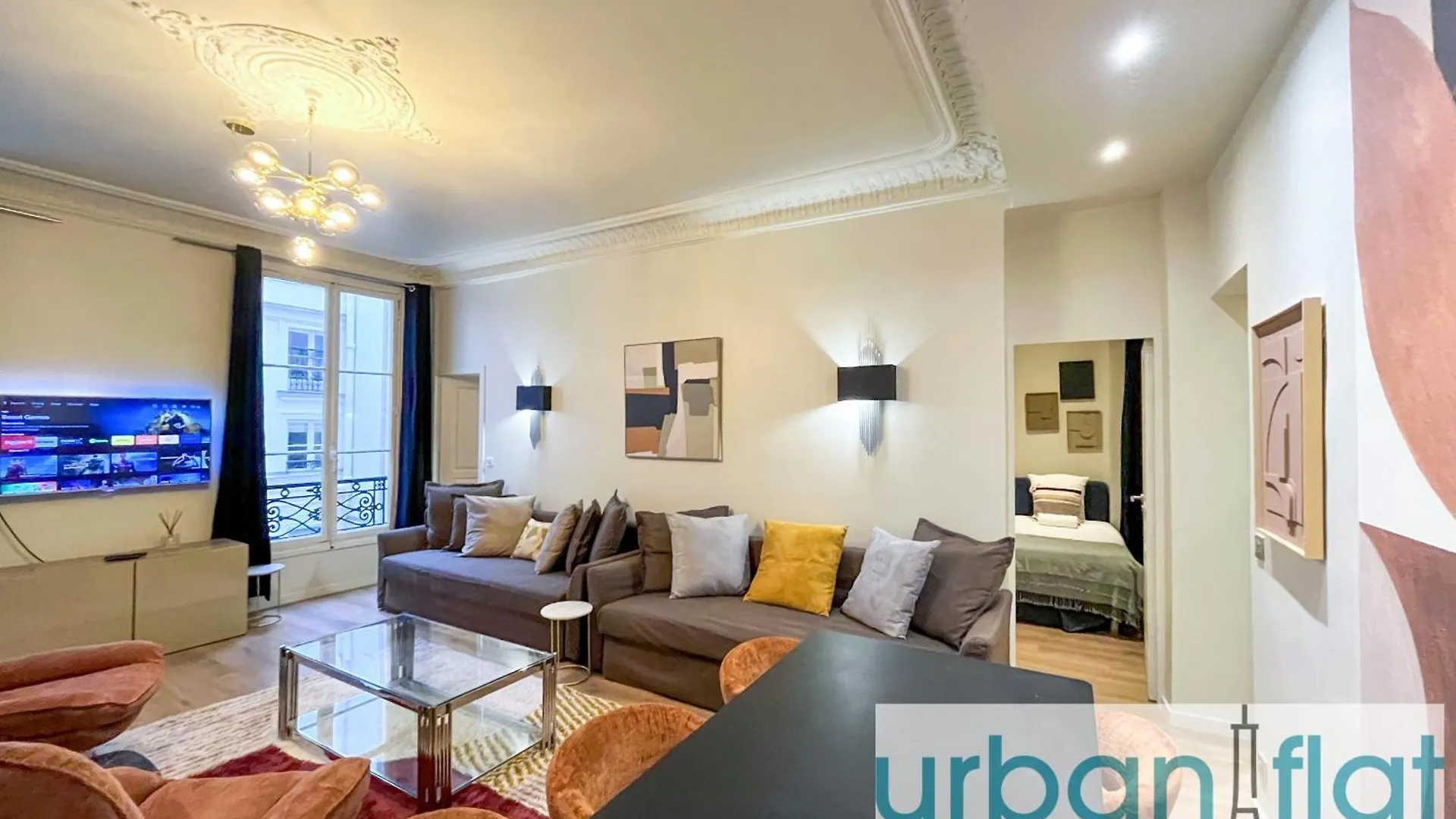 Urban Flat 63 - Beautiful 3 Bedroom Flat Champs-Elysees Paris 0*,